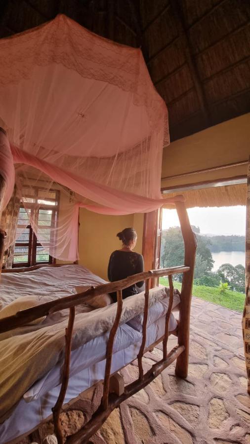 Lake Nyamirima Cottages Fort Portal Kültér fotó