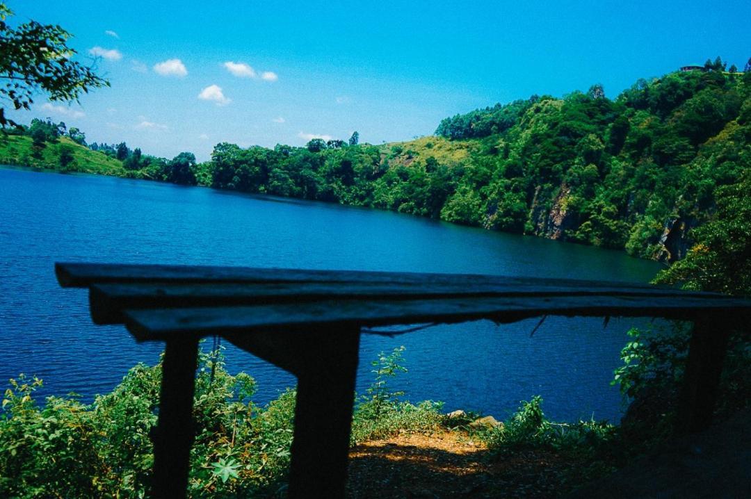 Lake Nyamirima Cottages Fort Portal Kültér fotó